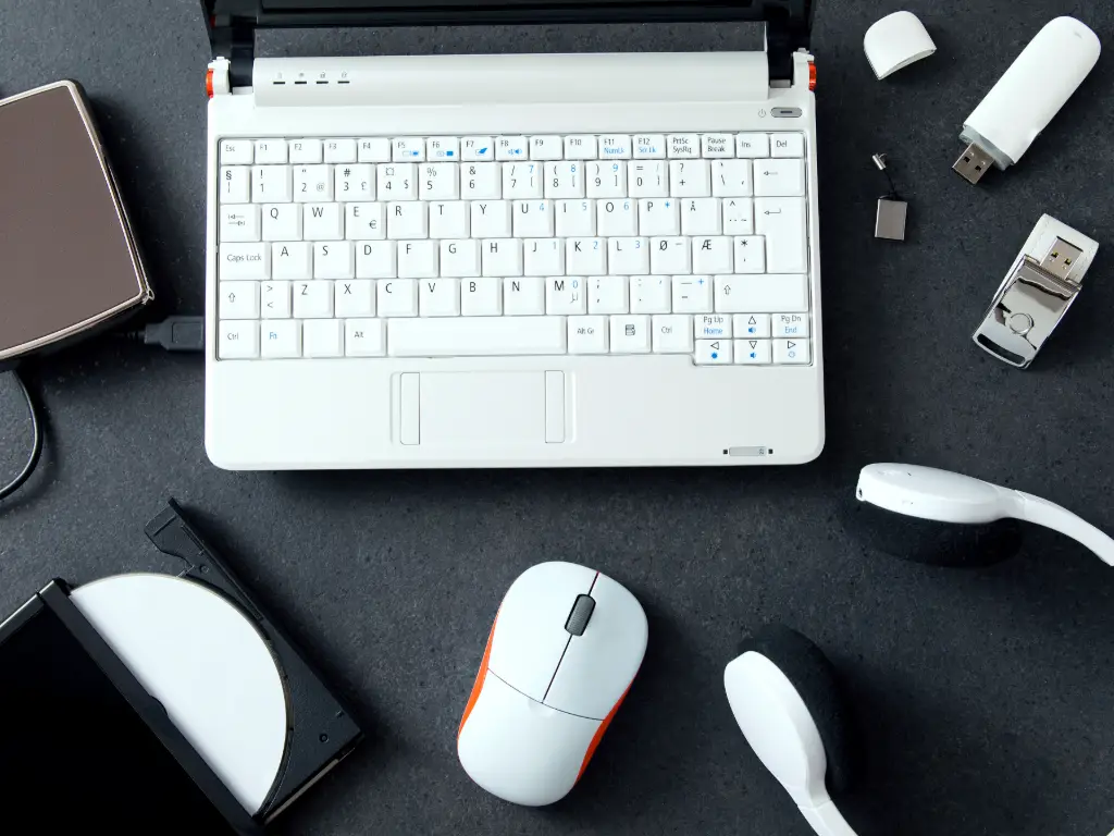 Laptop & Tablet Accessories