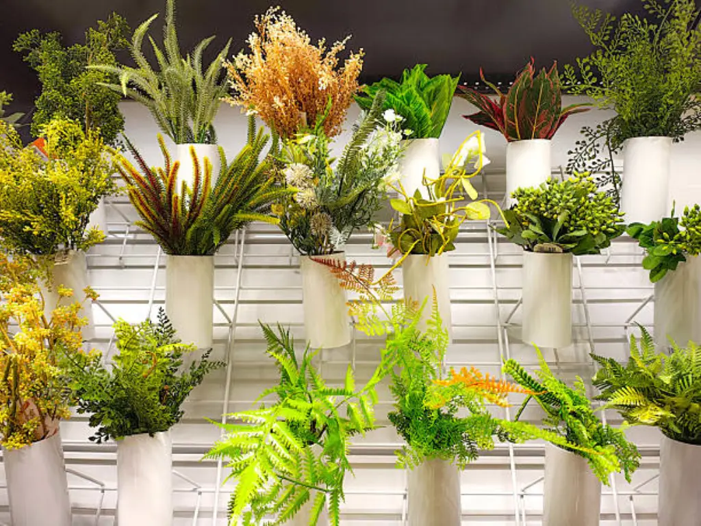 artificial plants