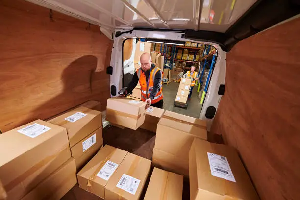 Automating order flows and shipping in Shopify